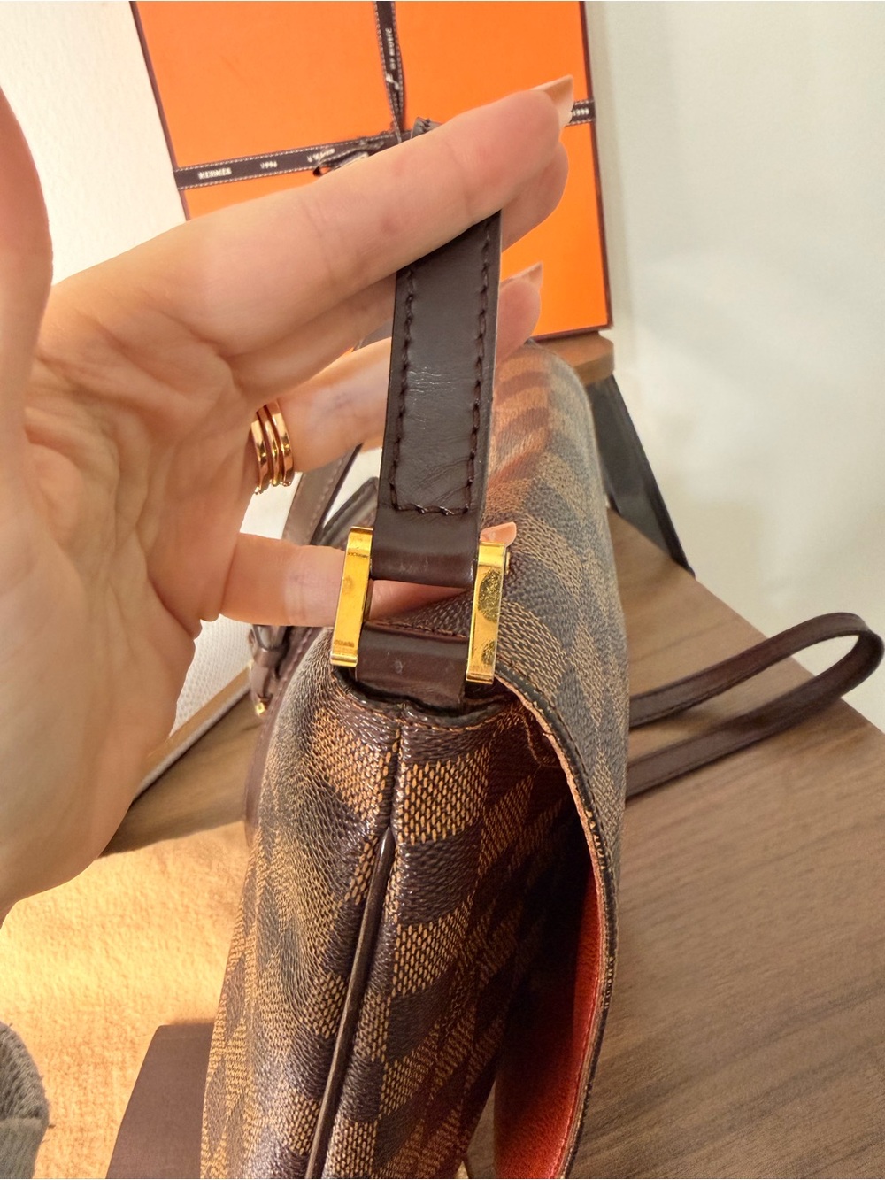 AUTHENTIC - Louis Vuitton Damier Ebene Musette Salsa Crossbody - Picture 7 of 17